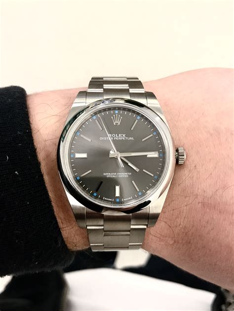 rolex oyster perpetual 39mm rhodium.